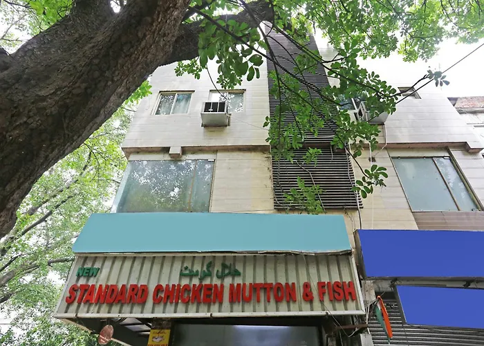 Mauryan Elite Hotel Lajpat Nager