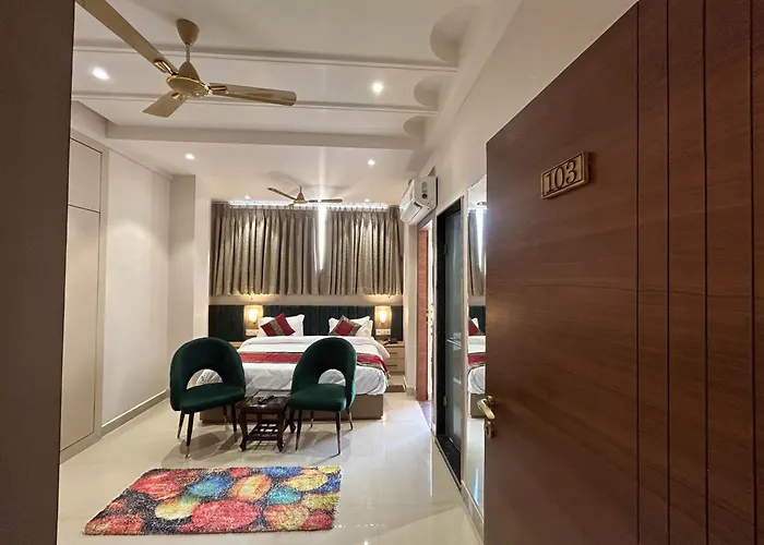 Golden Grove Homestay Varanasi