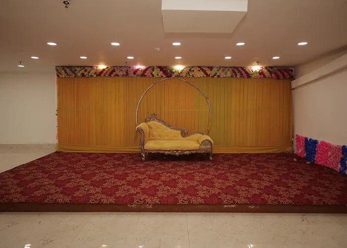 Hotel The Anvi Residency Sector 122