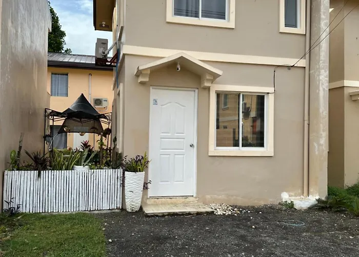 Rhyle Rhyde Rental