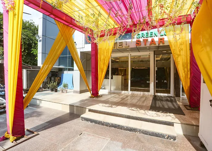Fabhotel Prime Star 17 - Nr Yashobhoomi Convention Centre