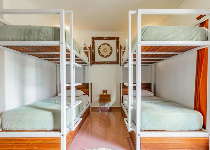 Capital O 93944 Geweka Homestay Jimbaran