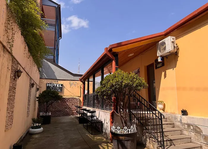 Two Lions Hotel Tbilisi