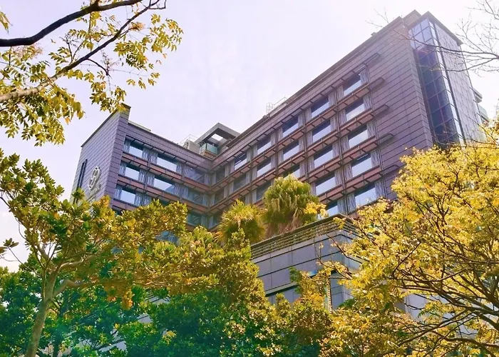 S Aura Hotel