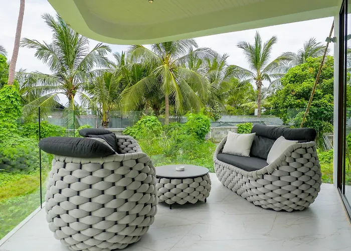 Beachside Residence