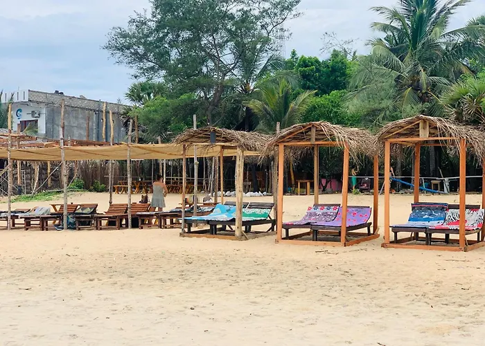 Breezy Beach Cabanas Arugam Bay