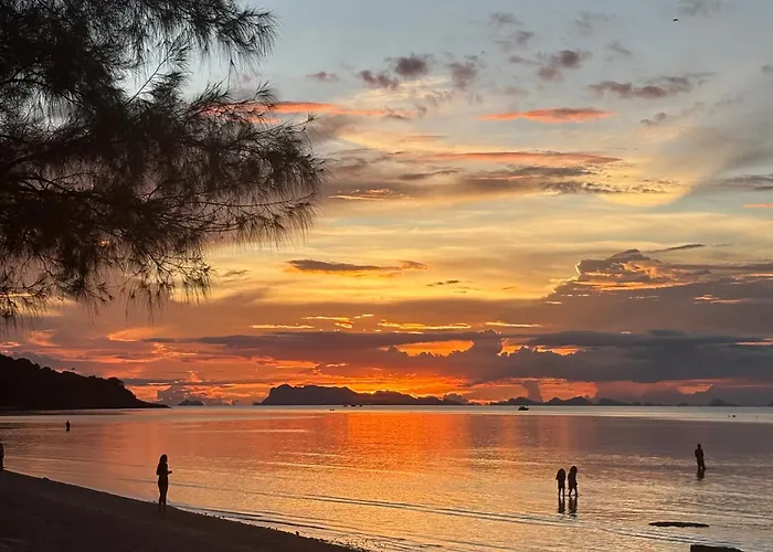 Baan Bodang In Bang Po Beach, Koh Samui