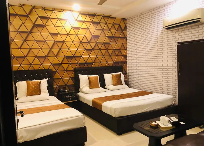 Hotel Tulip Inn Lahore