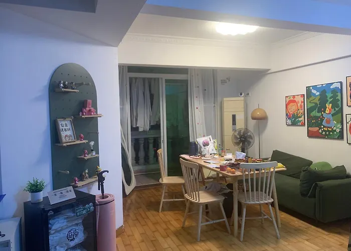 Backpacker'S Utopia Youth Hostel