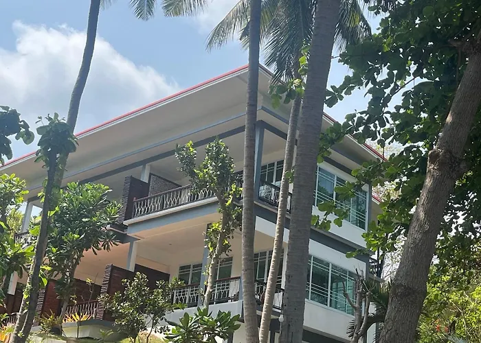 Mountain Reef Beach Resort