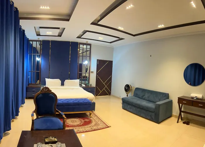 Naran International Hotel