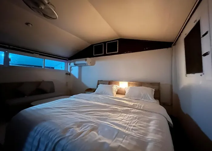 Bm Hotel