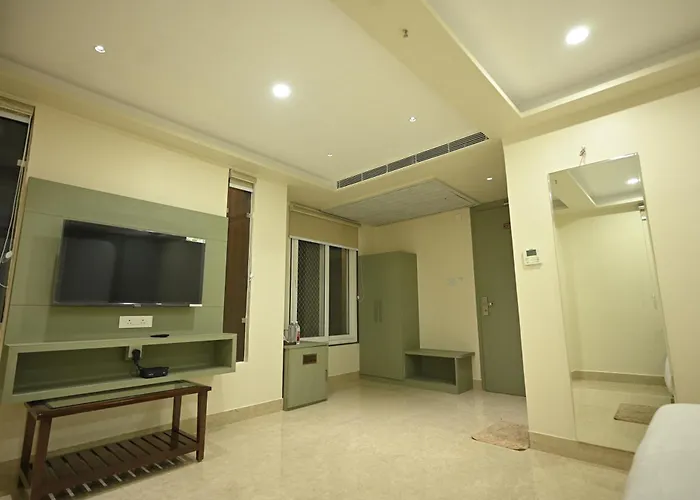 Hotel Saffron Varanasi