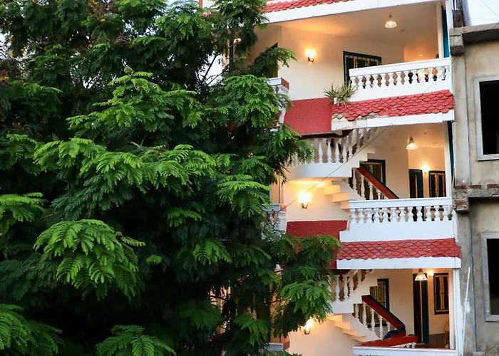Le Clarisse Guest House