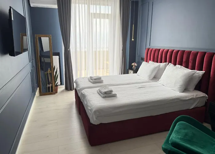 Vazi Aparthotel
