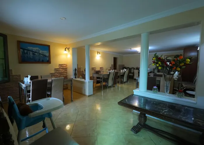 Hotel Harmony