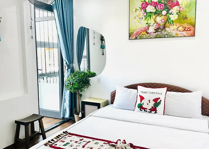 New World Hotel