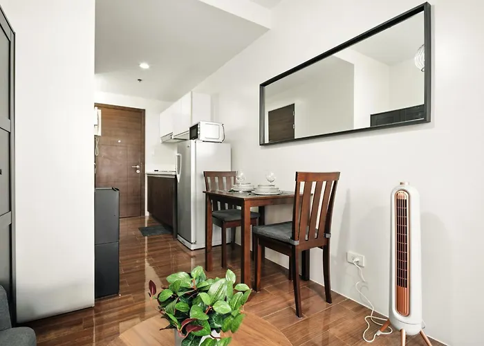 Makati Penthouse Studio With City Views