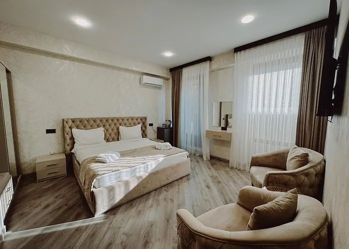 Renesans In Yerevan Hotel