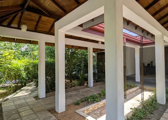 Zen Bentota Ayurveda Resort