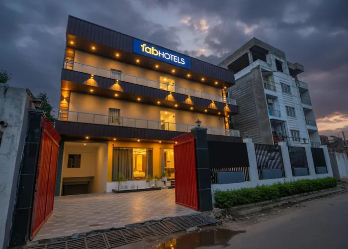 Fabhotel Premium Kashi - Sarnath Museum