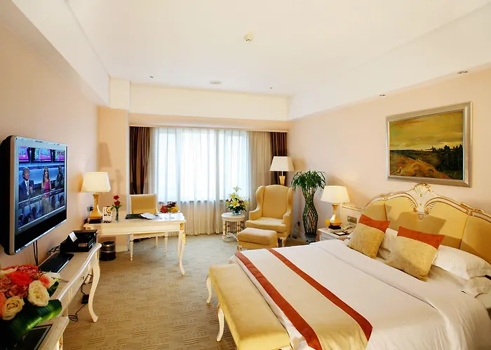 Grand Trustel Mandarin Garden