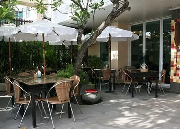 Baboona Beachfront Living Pattaya