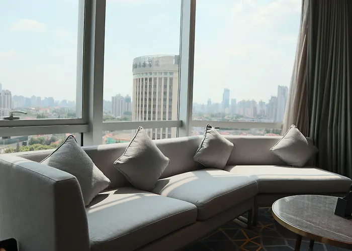 Howard Johnson Huaihai Hotel Shanghai