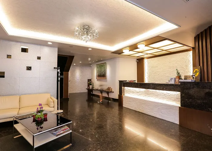 Luckynews Classic Hotel