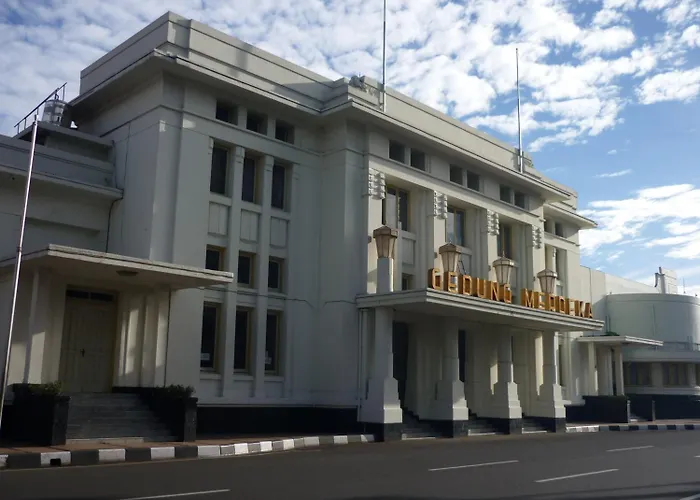 Golden Flower By Kagum Hotels Bandung