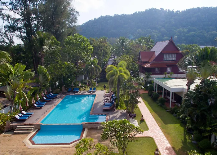 Royal Lanta Resort & Spa