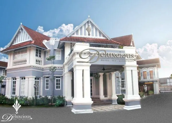 Apple Heritage Hotel