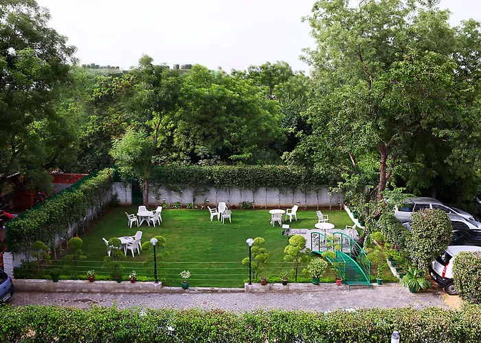 Indira International Inn Vasant Kunj