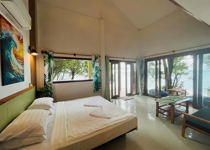 Chomjan Resort