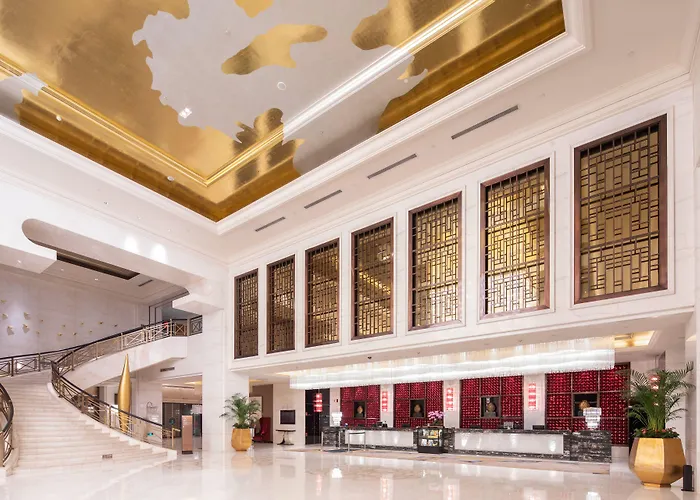 Wyndham Grand Plaza Royale Colorful Yunnan