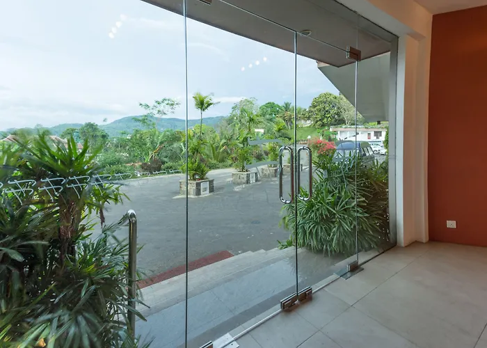 Tourmaline Hotel Kandy