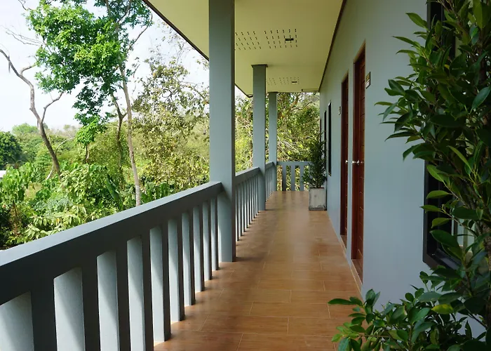 Lanta Miami Resort - Sha Extra Plus