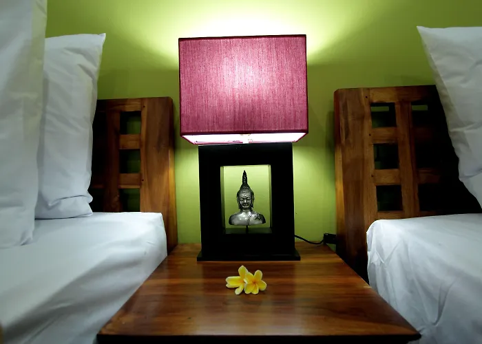 Maha Residence Guest House