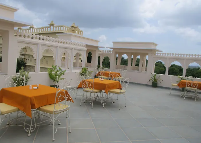 Akshay Niwas Boutique Hotel By Amantra