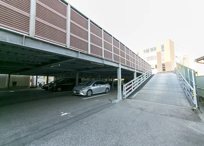 Plaza Hotel Toyota