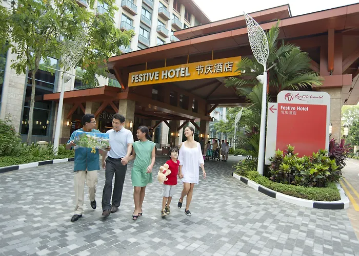 Resorts World Sentosa - Festive Hotel