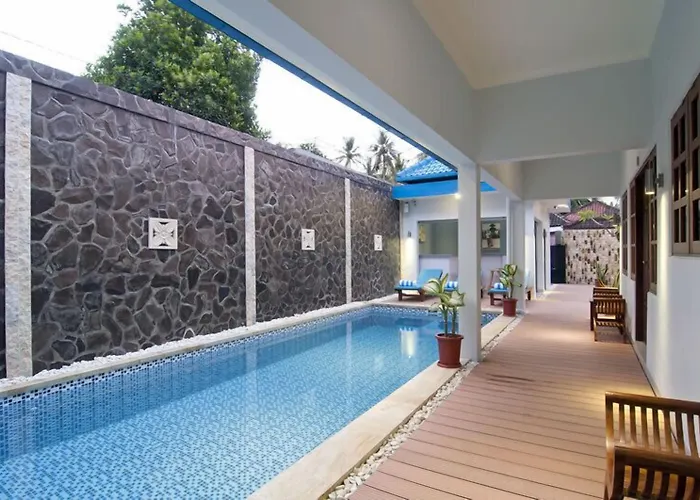 Lovina Oasis Hotel