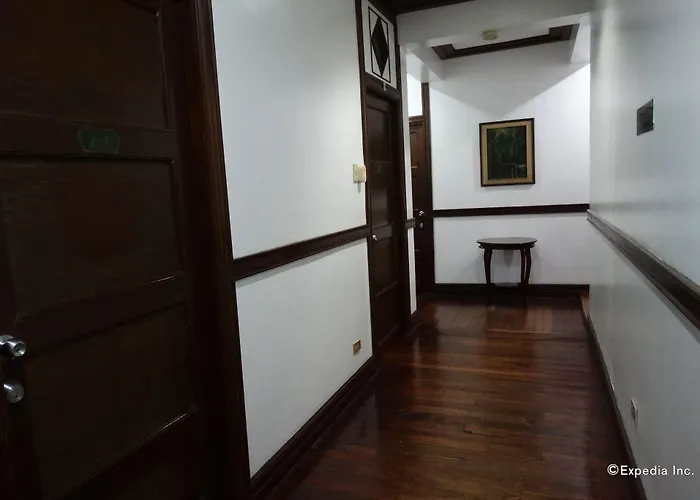 Malate Pensionne Manila