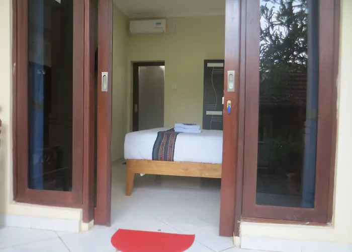 Sari Buana Bed&Breakfast Kuta Lombok