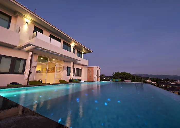 Lime Hotel Boracay