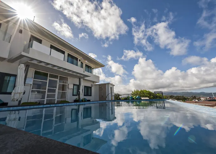 Lime Hotel Boracay