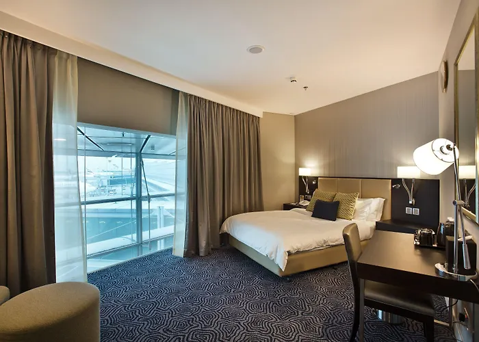 Ambassador Transit Hotel - Terminal 3