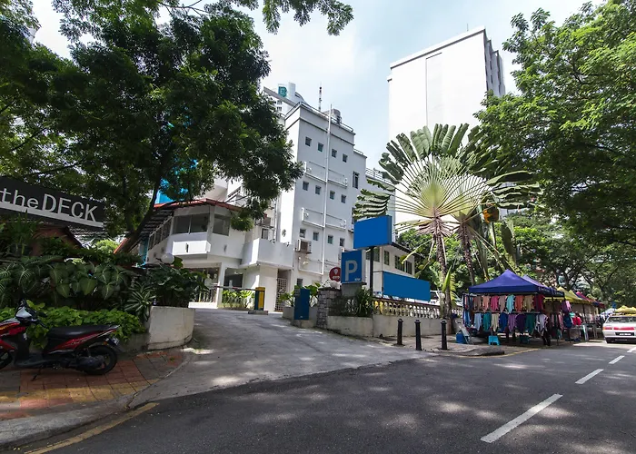 Lodge Paradize Hotel By The Sqwhere