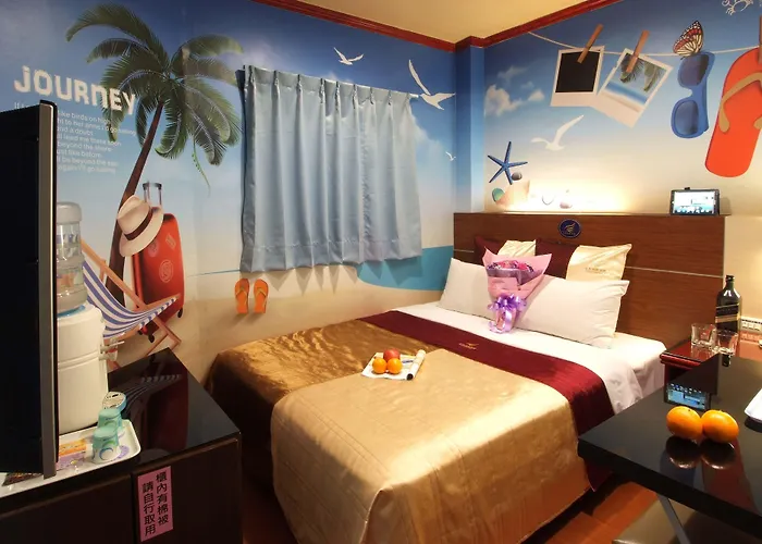 Golden Swallow Hotel
