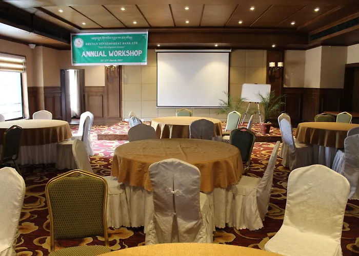 Ariya Hotel